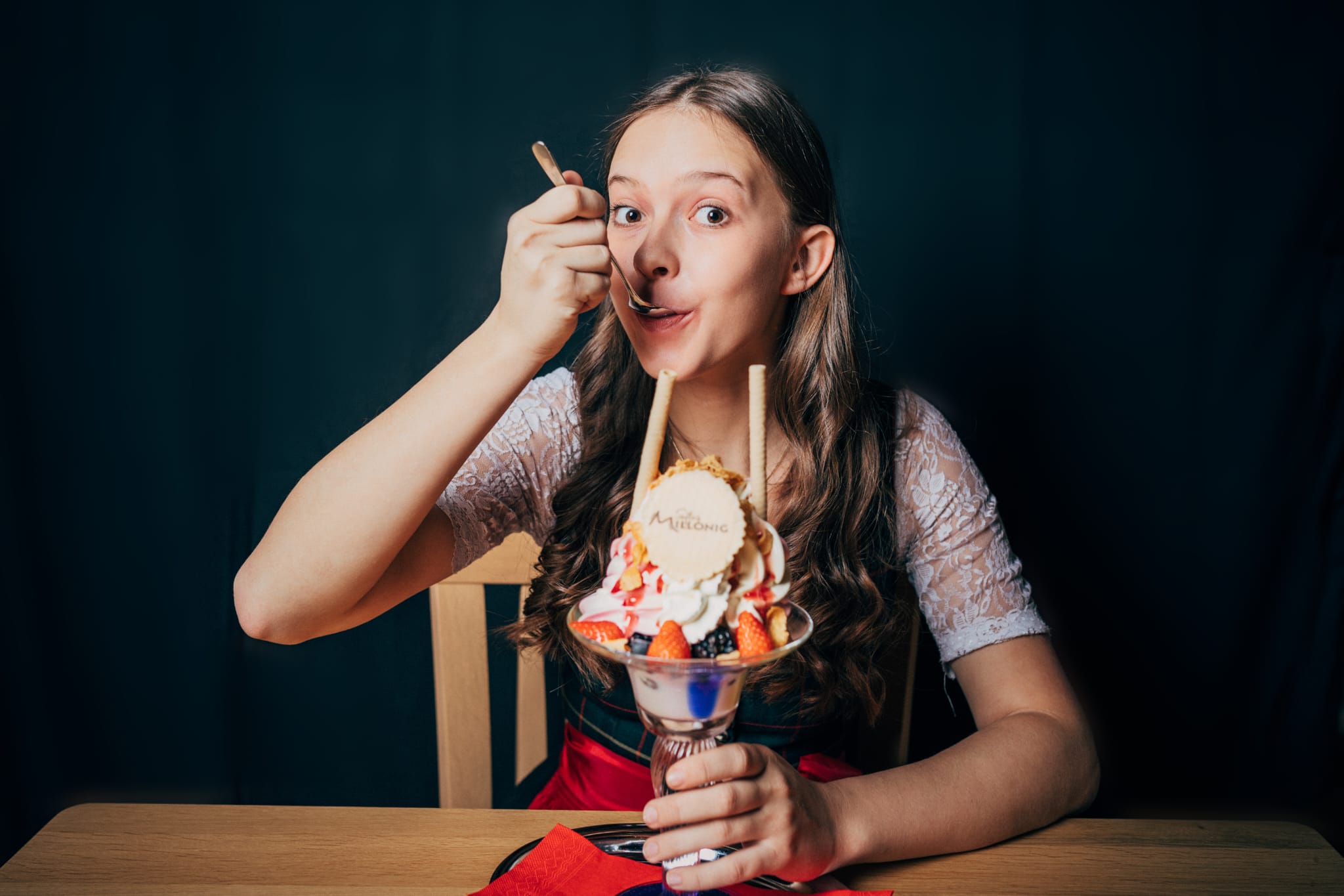 Kein Eis mehr selber machen - Zum Millonig Eis essen kommen! Kein Eis mehr selber machen - Zum Millonig Eis essen kommen!